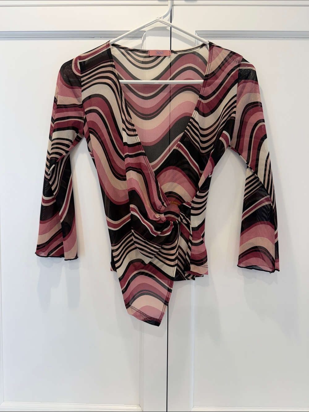 Forever 21 Pink, Black & Cream Wavy Wrap Long Sleeve Top